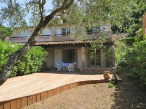 Mas rénové 2 chambres avec piscine à 1km de la plage de Gigaro - FR-1-726-13